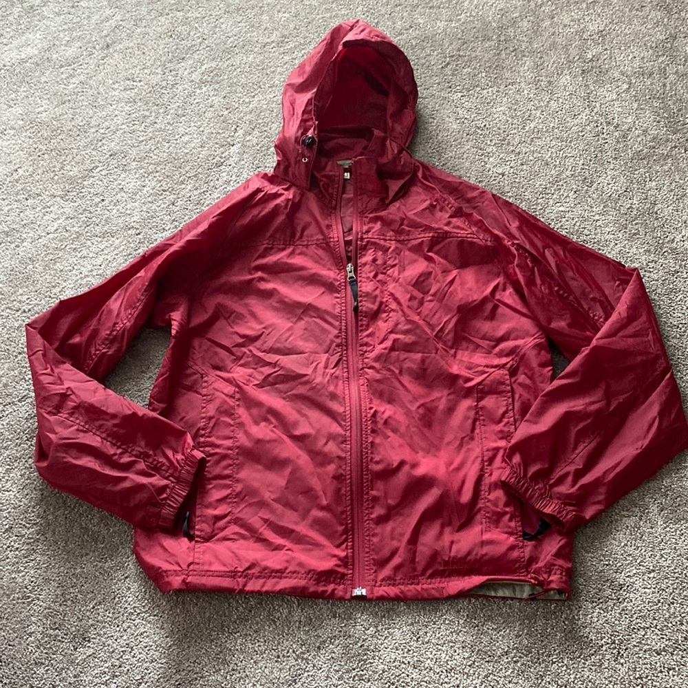 L. L. Bean Red Hooded Windbreaker Lightweight Outdoor SIZE S